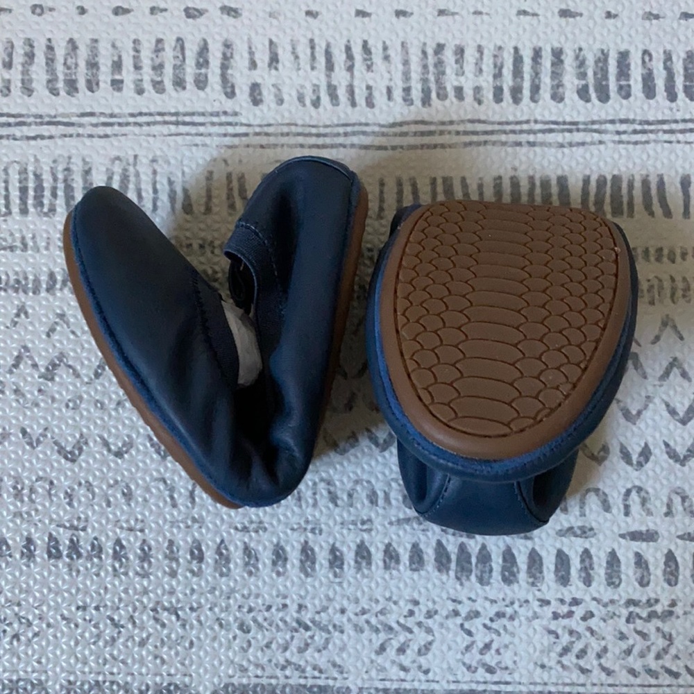 Yosi Samra Foldable Flats - Picture 2 of 6